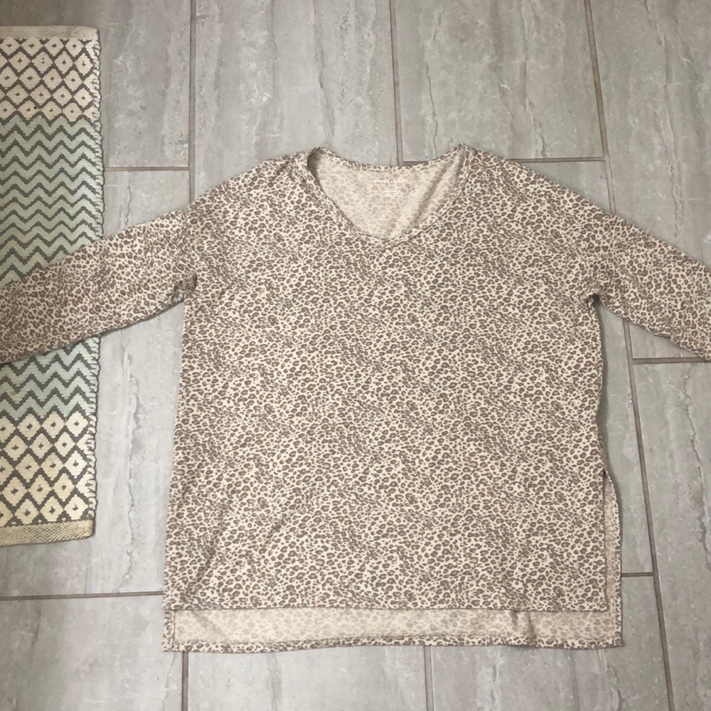 long sleeve cheetah american eagle top